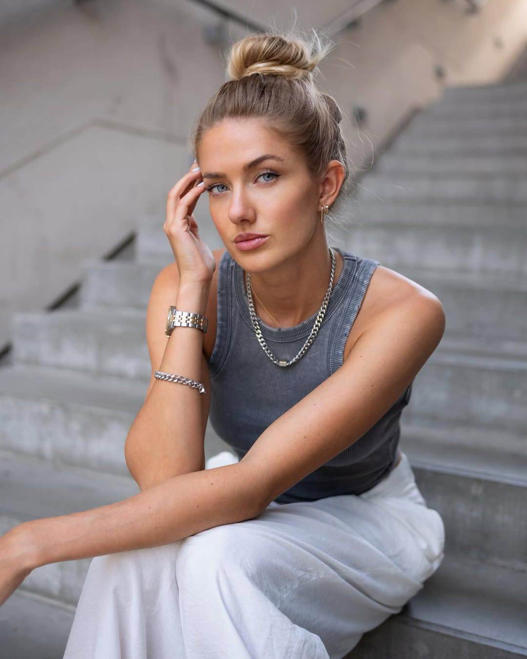 Luna Bulmahn, người bị chính Schmidt thay thế ở tuyển điền kinh Đức, đăng tải trạng thái bức xúc lên trang cá nhân.