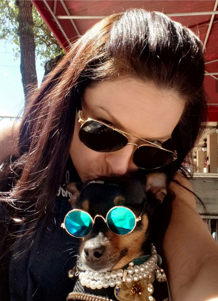 Chu cho so huu tu quan ao nghin USD, khong bao gio mac lai hai lan-Hinh-2