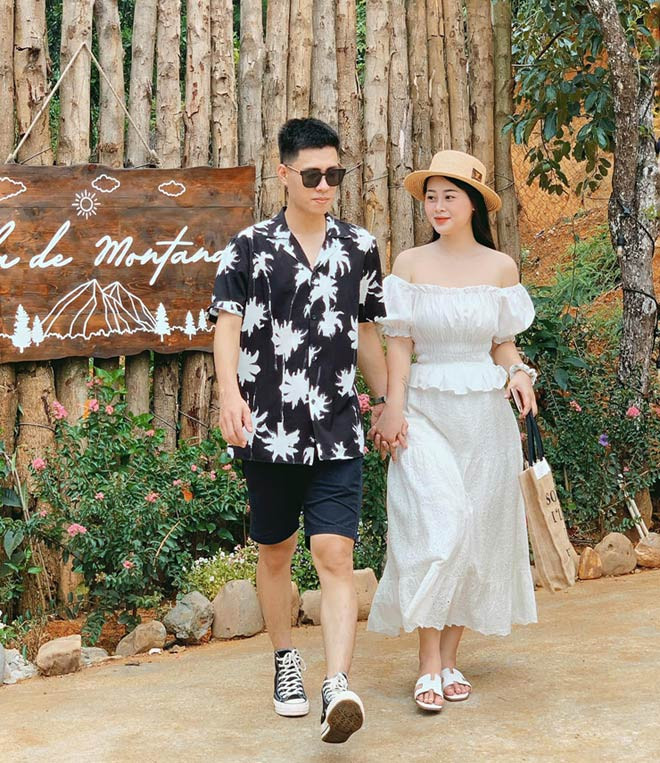 Không chỉ giảm cân, cô gái Hà Nội còn thay đổi toàn diện nhan sắc, từ da dẻ, tóc tai cho đến gu ăn mặc. Mỹ Hảo của hiện tại sở hữu ngoại hình xinh đẹp với làn da trắng và đường cong nuột nà.