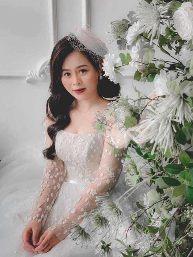 Dù không đi tập một ngày nào nhưng trong vòng 7 tháng, Mỹ Hảo vẫn giảm được 20kg. Cô liên tục điều chỉnh chế độ ăn uống để cân nặng giảm từ từ nhưng chắc chắn. Đến năm 2021, Mỹ Hảo giảm từ 92kg xuống còn 58kg, ngoại hình thay đổi chóng mặt.