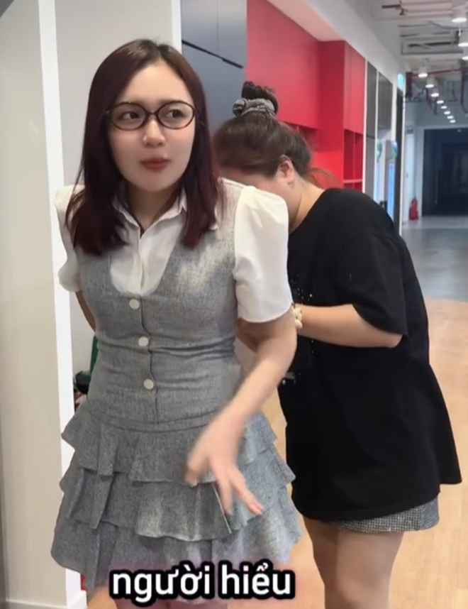 Đây không phải lần đầu, Phương Thảo rơi vào tình huống dở khóc dở cười này.