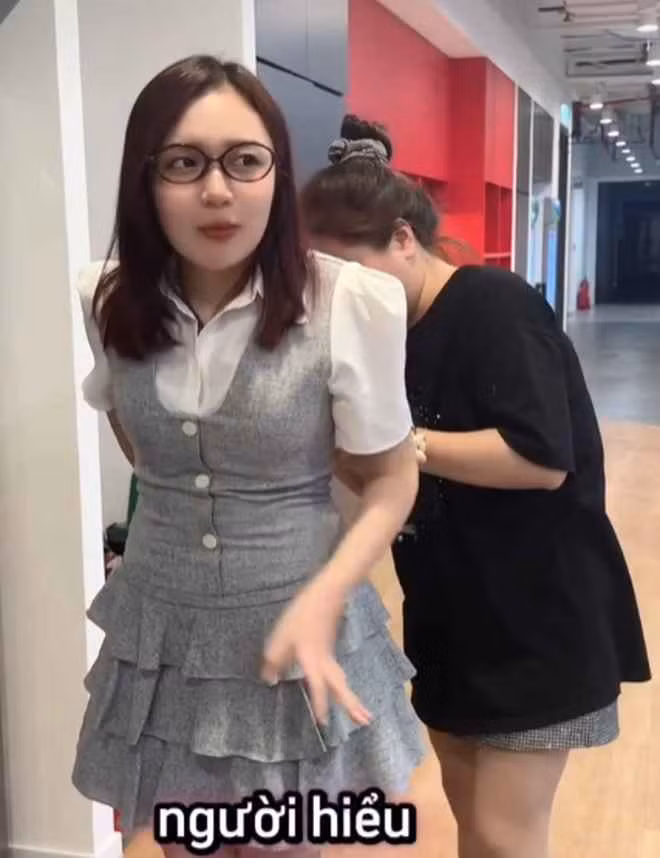 Đây không phải lần đầu, Phương Thảo rơi vào tình huống dở khóc dở cười này.