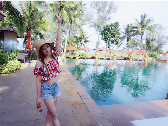 Nhờ có cuộc sống lành mạnh, Hà Siêu Liên sở hữu thân hình hoàn hảo, với những đường cong hút mắt không thua kém bất kỳ người mẫu lừng danh nào.