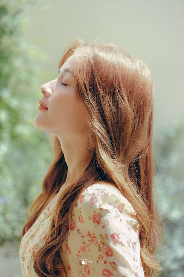 Với gương mặt ăn ảnh của mình, Lan Hương còn được nhận rất nhiều lời mời tham gia nghệ thuật.