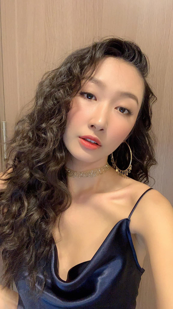 Từng có kinh nghiệm chinh chiến nhiều cuộc thi nhan sắc và là đương kim Hoa hậu Sinh viên Thế giới nên sự xuất hiện của Thanh Khoa nhận được nhiều lời khen về ngoại hình từ cộng đồng mạng.