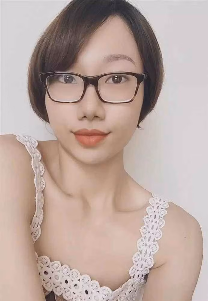 Khoe loat mam com u u, co gai Vung Tau gay chu y