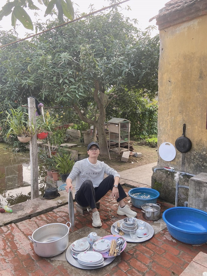 29 tuoi van e, chang trai ngam ngui nhan an phat tu gia dinh-Hinh-2