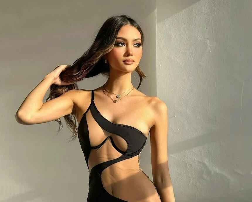 Bắt đầu chia sẻ ảnh chụp chung với trai đẹp cùng tuổi vào năm 2024, Thompson cũng thu hút sự chú ý lớn hơn từ công chúng.