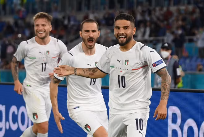 Còn với Thổ Nhĩ Kỳ, trận thua 3 bàn không gỡ trước Italia ngày khai mạc VCK EURO 2020 buộc họ phải thi đấu hết mình trước các đối thủ còn lại cùng bảng đầu là Xứ Wales và Thụy Sĩ để nghĩ đến tấm vé đi tiếp.