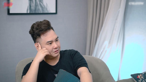 Trước câu hỏi thẳng thắn của Linh Ngọc Đàm về chi phí tổ chức đám cưới streamer giàu nhất Việt Nam Xemesis cho biết sau khi kiểm đếm tổng thu, tổng chi, gia đình anh “lỗ nhiều”.