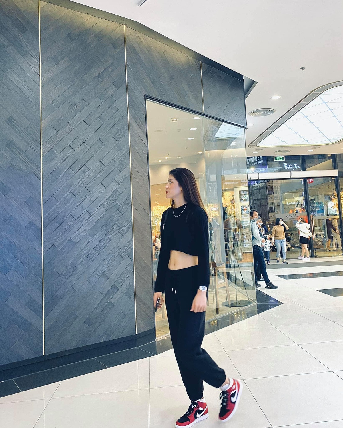 Thiệt thòi trong gia cảnh lại là động lực giúp Kiều Trinh không ngừng phấn đấu và tiến xa hơn trong sự nghiệp.