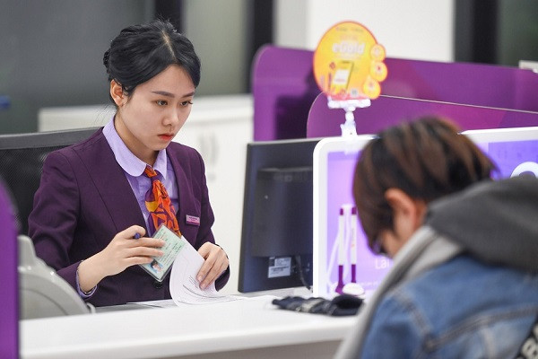 He lo thu nhap hang thang cua Chu tich, tong giam doc ngan hang-Hinh-4