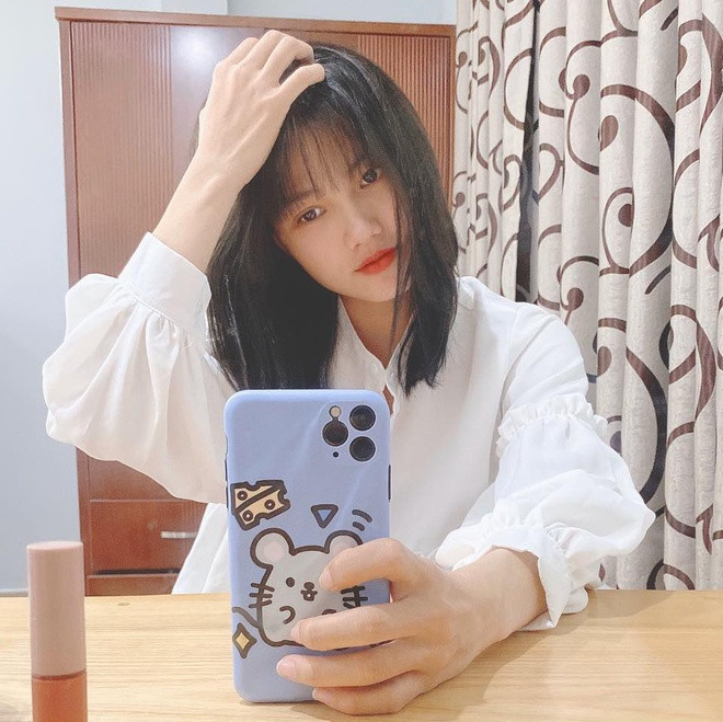 Nguyễn Thị Thanh Huyền cũng giành được HCB U19 Đông Nam Á 2014 và HCĐ AFF Cup 2018, HCV AFF Cup 2019 khi khoác áo ĐTQG.