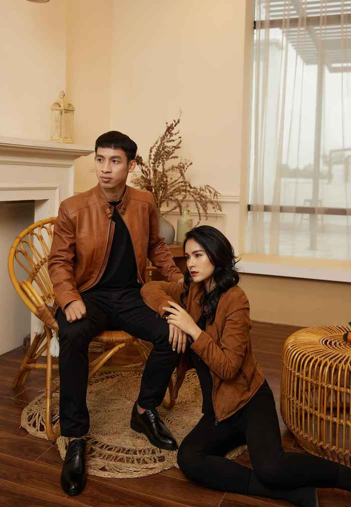 Kể từ ngày kết hôn, cô nàng Mộc Trinh trở thành hậu phương vững chắc cho chồng yên tâm thi đấu. Thời điểm mang thai con đầu lòng, hot girl xứ Tuyên vẫn hết lòng động viên chồng tập trung cho sự nghiệp bóng đá. Bởi khi ấy đang diễn ra SEA Games 30 (năm 2019) và biết được ước mơ của chồng, cô vợ người Tày đã chấp nhận bầu bí mà không có chồng bên cạnh.