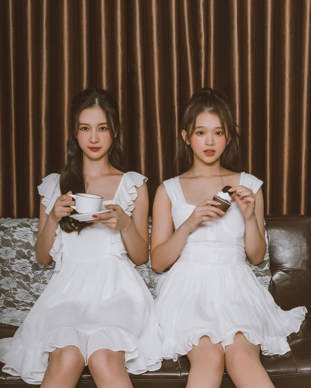 Thời gian qua, Linh Ka và Jun Vũ là 2 cái tên được dân mạng chú ý, đặc biệt với những khoảng khắc đọ nhan sắc khi 2 hot girl cách nhau gần 10 tuổi này đứng chung một khung hình.