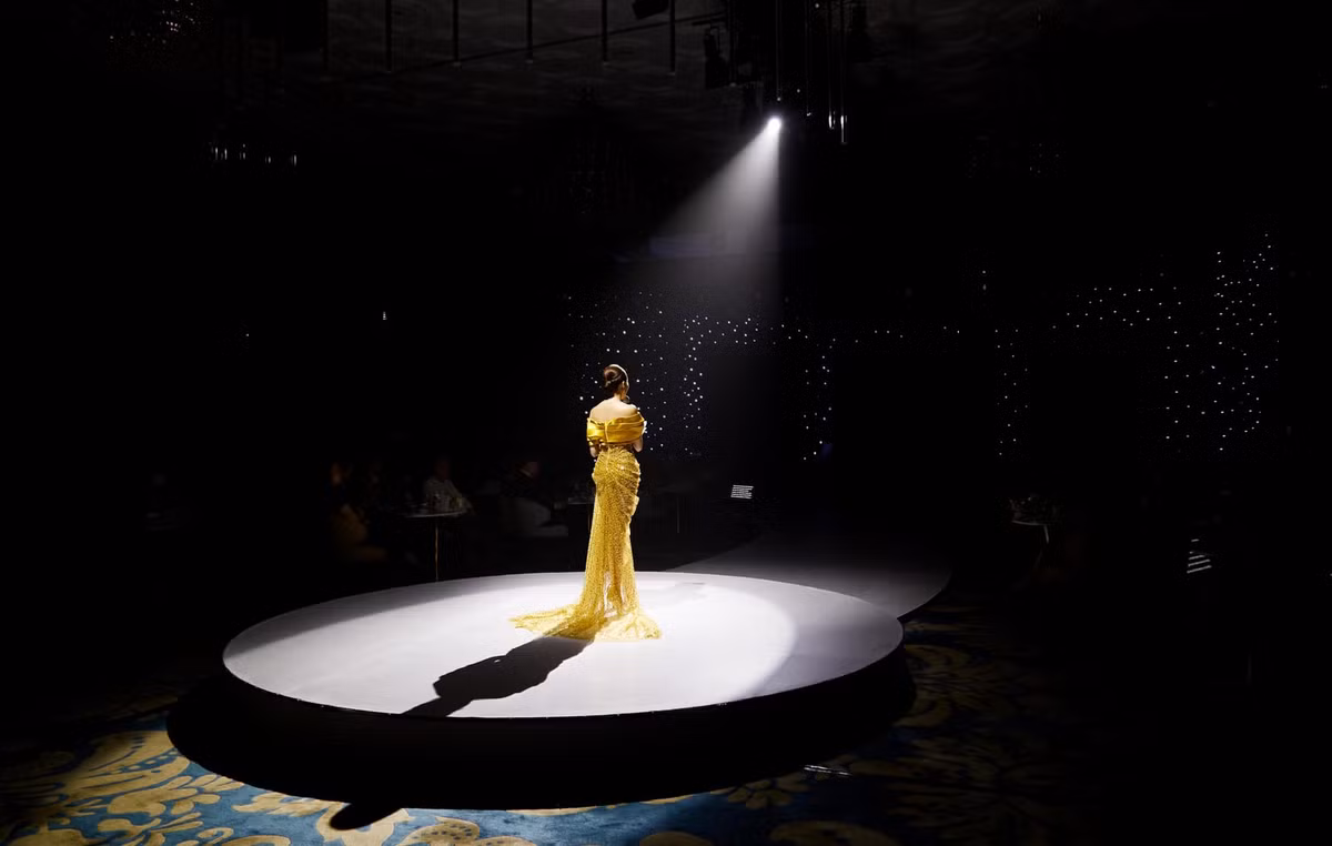 Và để tự tin diện các trang phục đặc biệt gợi cảm, Thanh Huyền đã rất chăm chỉ rèn luyện vóc dáng. Được biết, cô là tín đồ của bộ môn gym nhiều năm nay.