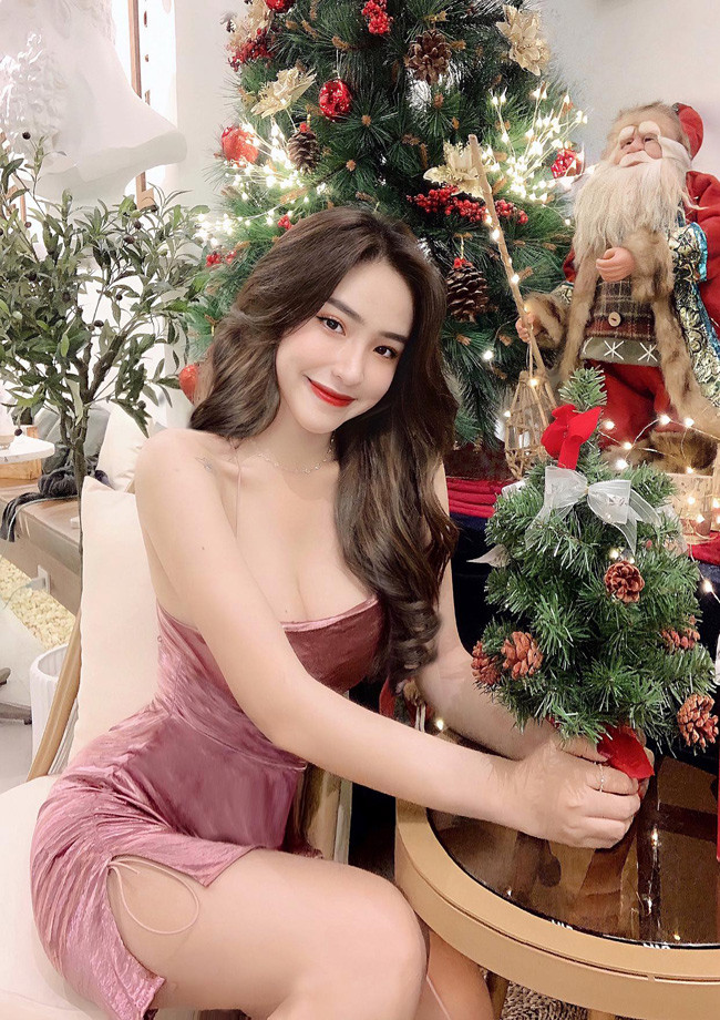 Đứng trước những lời không hay, Vân Anh không mấy quan tâm đến những ý kiến trái chiều này. Cô tự tin vào phong cách thời trang mình theo đuổi.