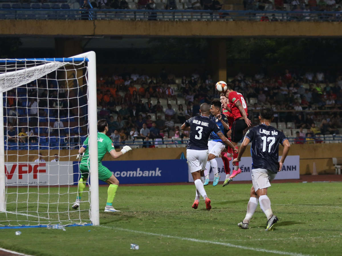 VAR cuu DKVD Cong an Ha Noi thoat thua truoc Quy Nhon Binh Dinh-Hinh-3