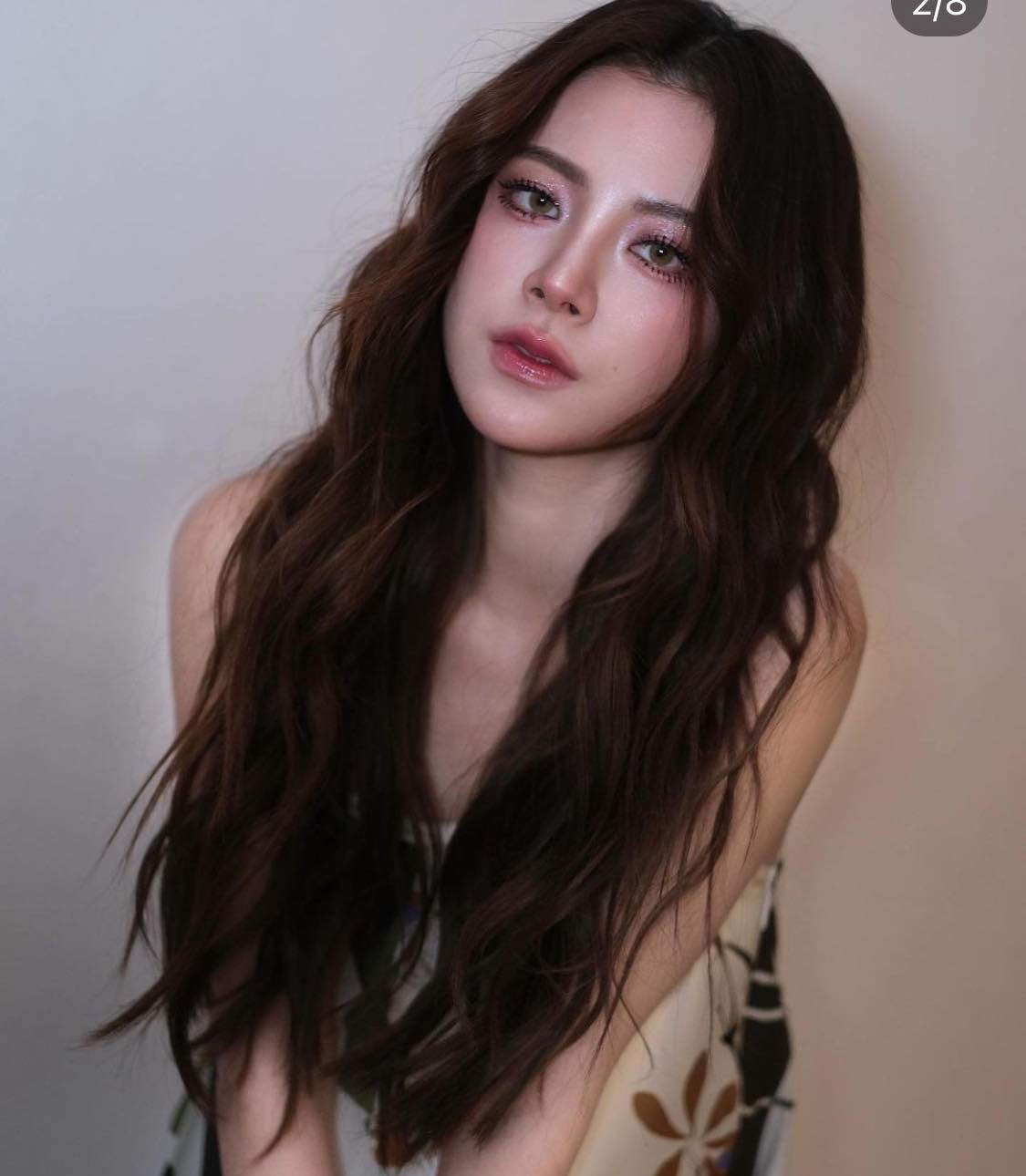 Người đẹp Thái Lan ghi dấu ấn mạnh mẽ qua loạt phim ăn khách như "Tình yêu đầu tiên", "Yêu nhầm bạn thân", "Chiếc lá cuốn bay",...