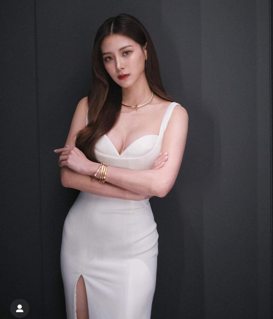 Không chỉ thế, Baifern còn thường xuyên được các thương hiệu nội y "chọn mặt gửi vàng" mời làm đại sứ hình ảnh.