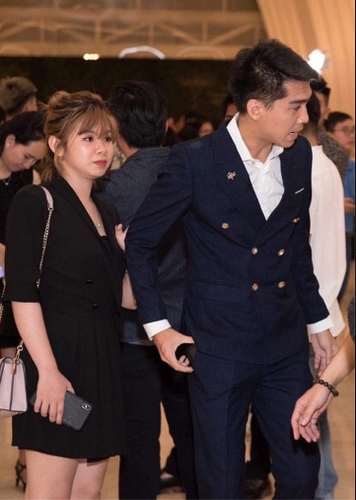 Sau khi tạm gác lại công việc streamer, PewPew ngoài "lấn sân" sang lĩnh vực MC, diễn viên, xuất hiện trên các gameshow truyền hình thì anh chàng còn bước chân vào con đường kinh doanh.