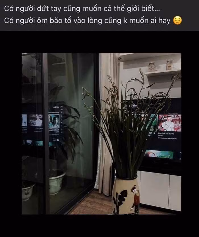 Nếu không phải là những câu nói "đạo lý", Hương Giang sẽ viết những dòng "thả thính" mùi mẫn.