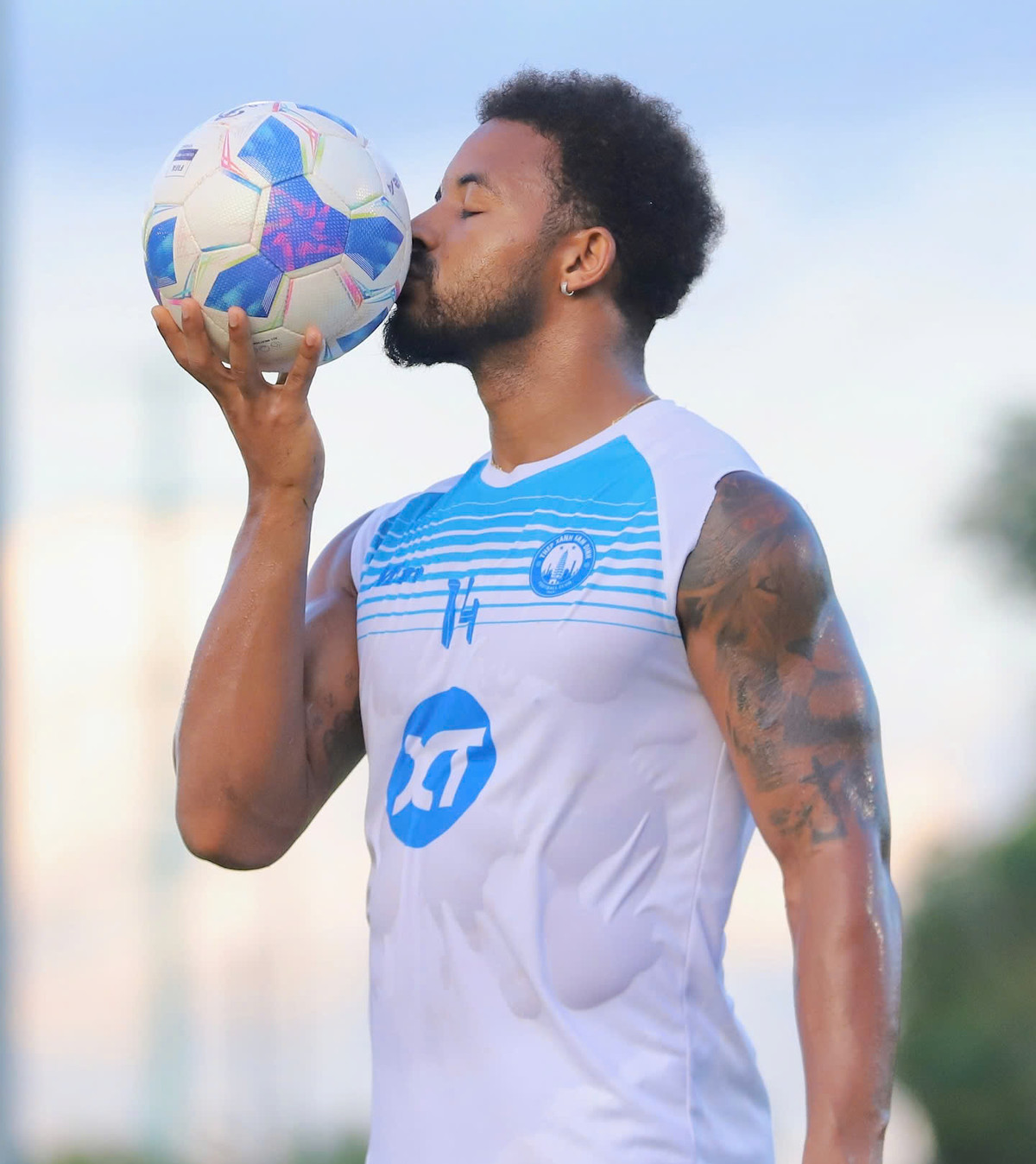 Bong thi dau chinh thuc V-League 2024/2025 co gi dac biet?-Hinh-3