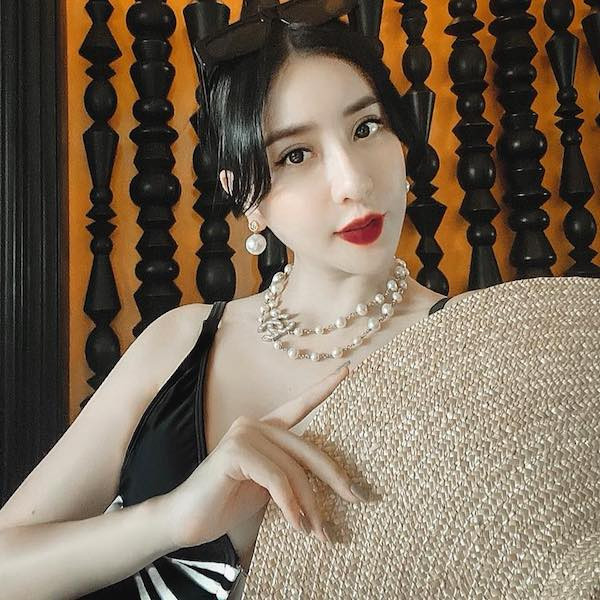 Ngày 27/11/2020, Tú Boo đã chính thức kết hôn cùng người yêu đại gia và đang tận hưởng cuộc sống hạnh phúc bên gia đình.