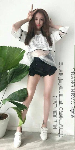 Tuy nhiên, bên cạnh sự ngưỡng mộ về nhan sắc hay tài kinh doanh, Trang Nemo cũng được nhiều người biết đến bởi hàng loạt thị phi trên mạng xã hội.