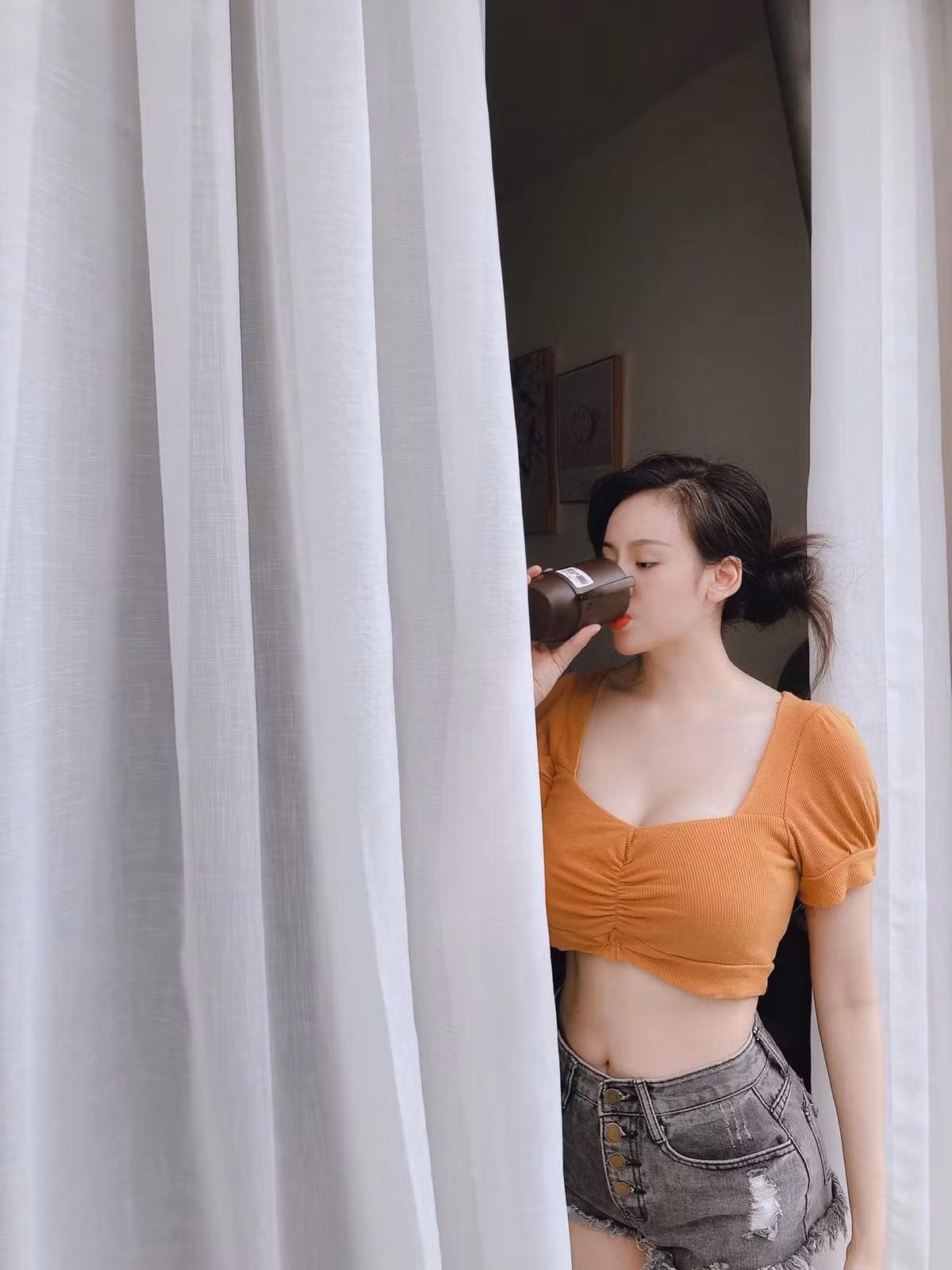 Đương nhiên những bức ảnh của bà Tưng đều nhận về vô số lời khen "mlem mlem" từ dân mạng.