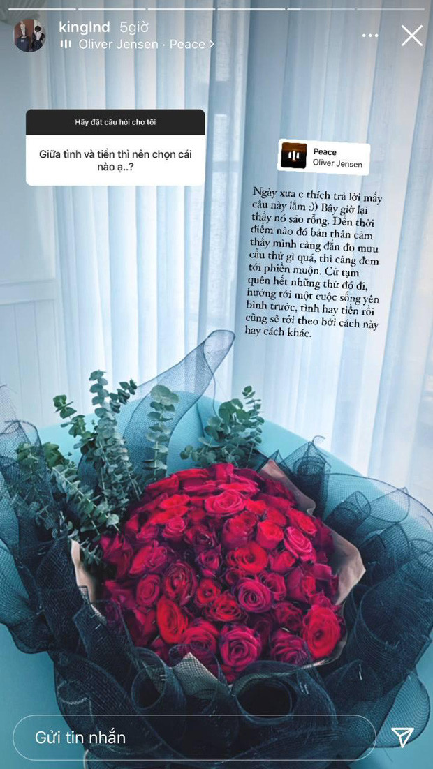 Cụ thể, khi một netizen hỏi về lựa chọn giữa tình và tiền, Linh Ngọc Đàm đã đưa ra câu trả lời khá chín chắn.