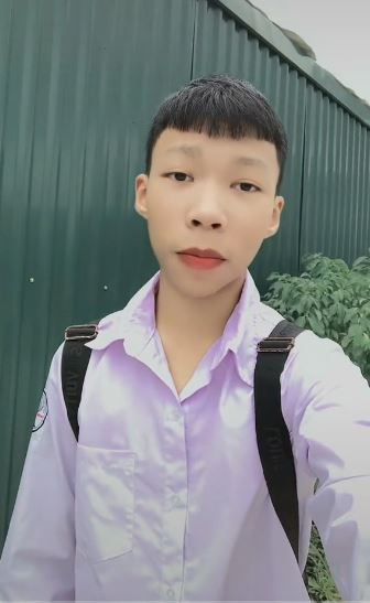 Sau những ồn ào, Dũng Pogba quyết định khóa trang cá nhân và rời khỏi mạng xã hội từ đó.