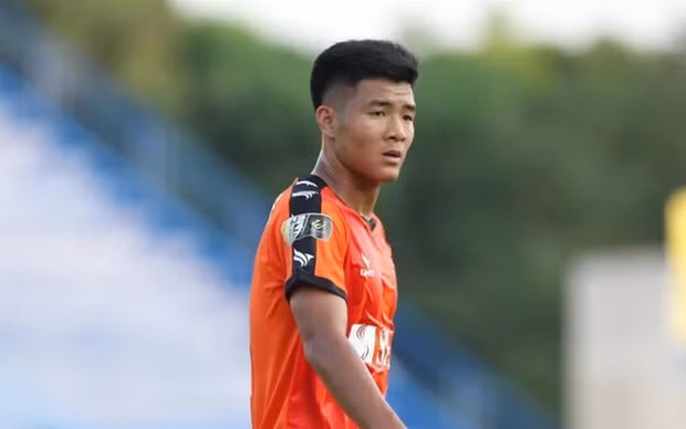 Bên cạnh Quang Hải, Đức Chinh cũng là "người hùng Thường Châu" năm ấy gặp nhiều chuyện không hay ho.