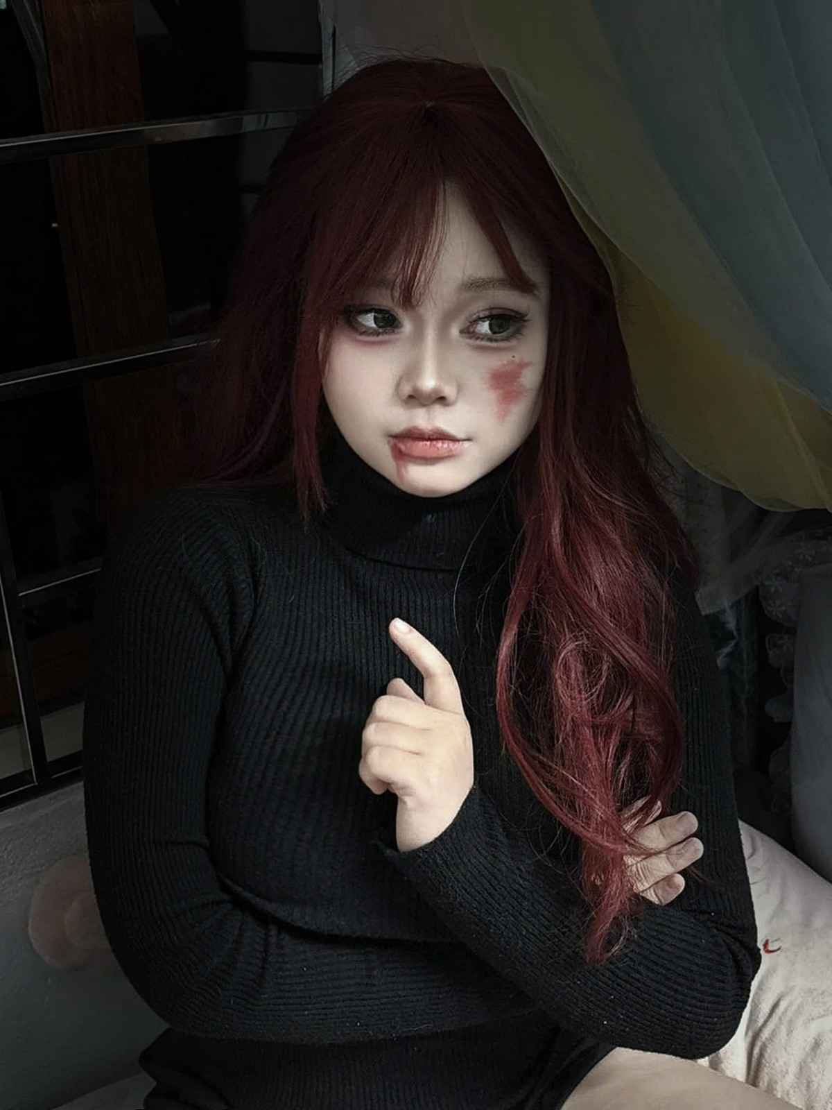 Bộ môn lặn tiên cá cũng được cấp chứng chỉ. Người chơi bắt buộc phải trải qua các lớp đào tạo, đạt chứng chỉ quốc tế để đảm bảo an toàn cho bản thân cũng như đồng đội trong quá trình lặn.