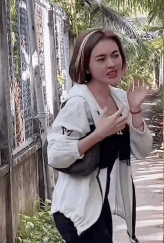 Cách đây không lâu, trên Internet bất ngờ lan truyền đoạn clip Trang Nemo về quê sau loạt lùm xùm. Thực hư ra sao?