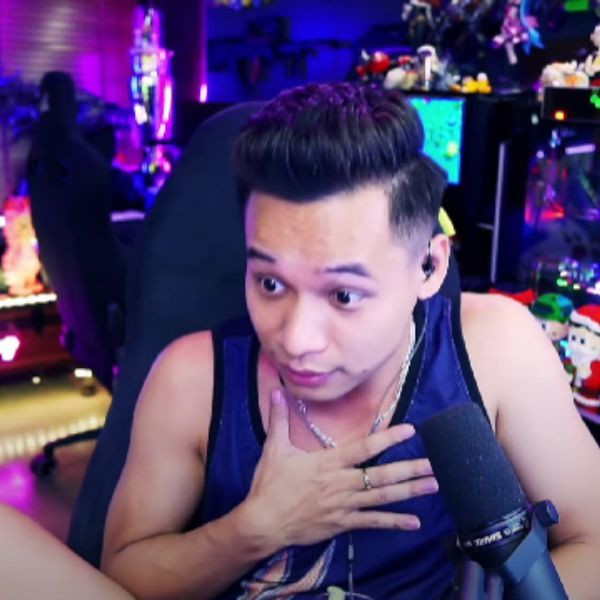 Nhiều người hâm mộ còn tưởng Độ Mixi đang đùa, thế nhưng sau đó anh khẳng định đây là sự thật và cùng mọi người chờ khoảnh khắc ấy xuất hiện trên bảng thống kê.