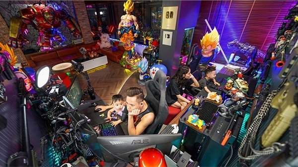 Ngay lập tức, thông tin được cư dân mạng chia sẻ rầm rộ, nhiều người còn bỏ công tính toán xem con số chính xác là bao nhiêu.