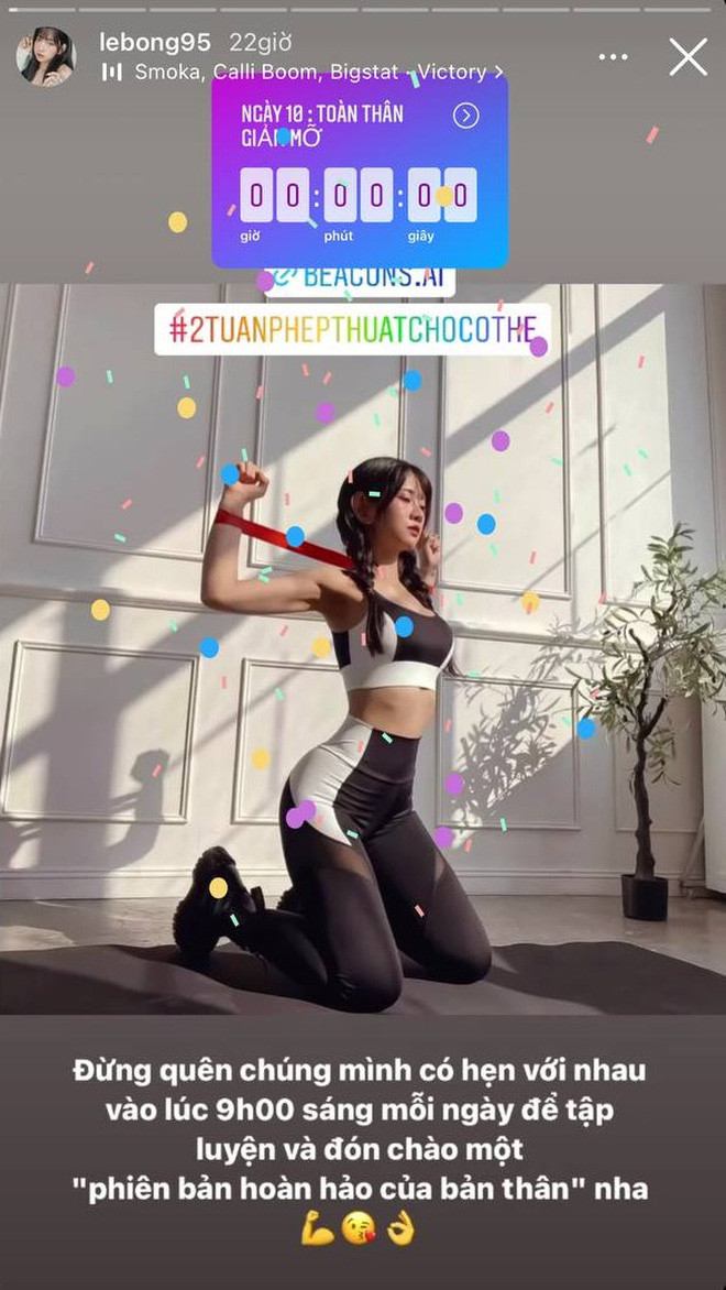 Dù sáng vừa tập tành bài giảm mỡ cơ thể toát cả mồ hôi, thế nhưng đến tối Lê Bống lại đăng tải tấm ảnh nhờ vào sức mạnh "bóp méo vạn vật" của các app chỉnh ảnh để có đùi thon gọn.