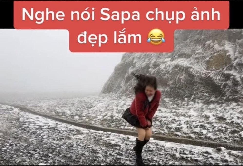 Đoạn clip sau khi đăng tải đã nhanh chóng nhận được hơn 1,6 triệu lượt xem. Đông đảo dân tình tỏ ra khâm phục về độ chịu chơi, “thời trang phang thời tiết” của cô gái trẻ để chụp được ảnh đẹp.