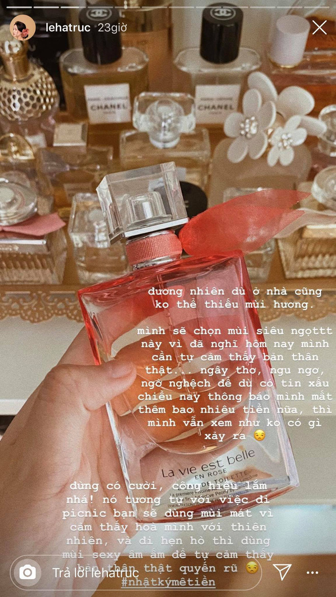 Thậm chí, Hà Trúc còn dùng cả nước hoa để tự thấy bản thân thật quyến rũ cơ mà.