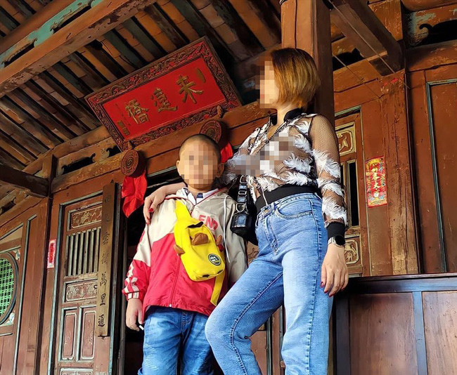 Sau khi sự việc người phụ nữ ăn mặc trang phục phản cảm được đăng tải lên MXH, Trưởng phòng Văn hóa và Thông tin TP Hội An cho biết, những trường hợp mặc phản cảm như thế này chắc chắn sẽ bị xử phạt.