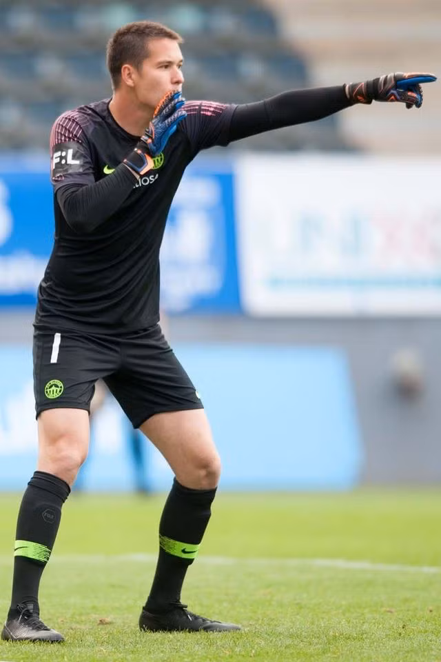 Mùa trước, Filip Nguyễn chơi 34 trận, trong đó 9 trận sạch lưới.