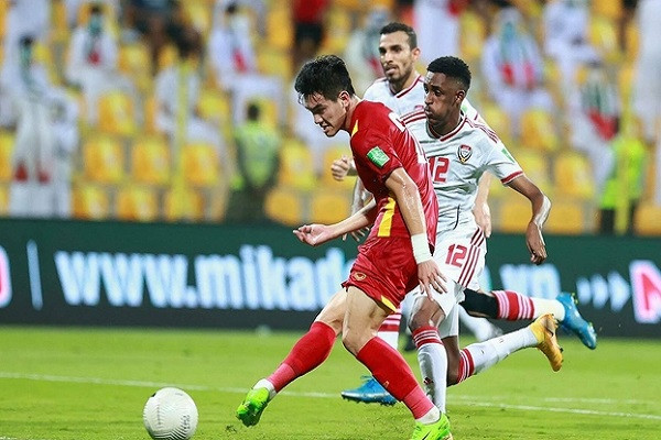 Thua UAE, doi tuyen Viet Nam lan dau co mat tai vong loai cuoi