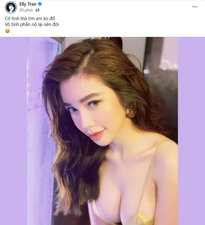 Mới đây nhất, hot mom Elly Trần đã khiến "cõi mạng" dậy sóng khi làm thơ thả thính trên trang cá nhân.