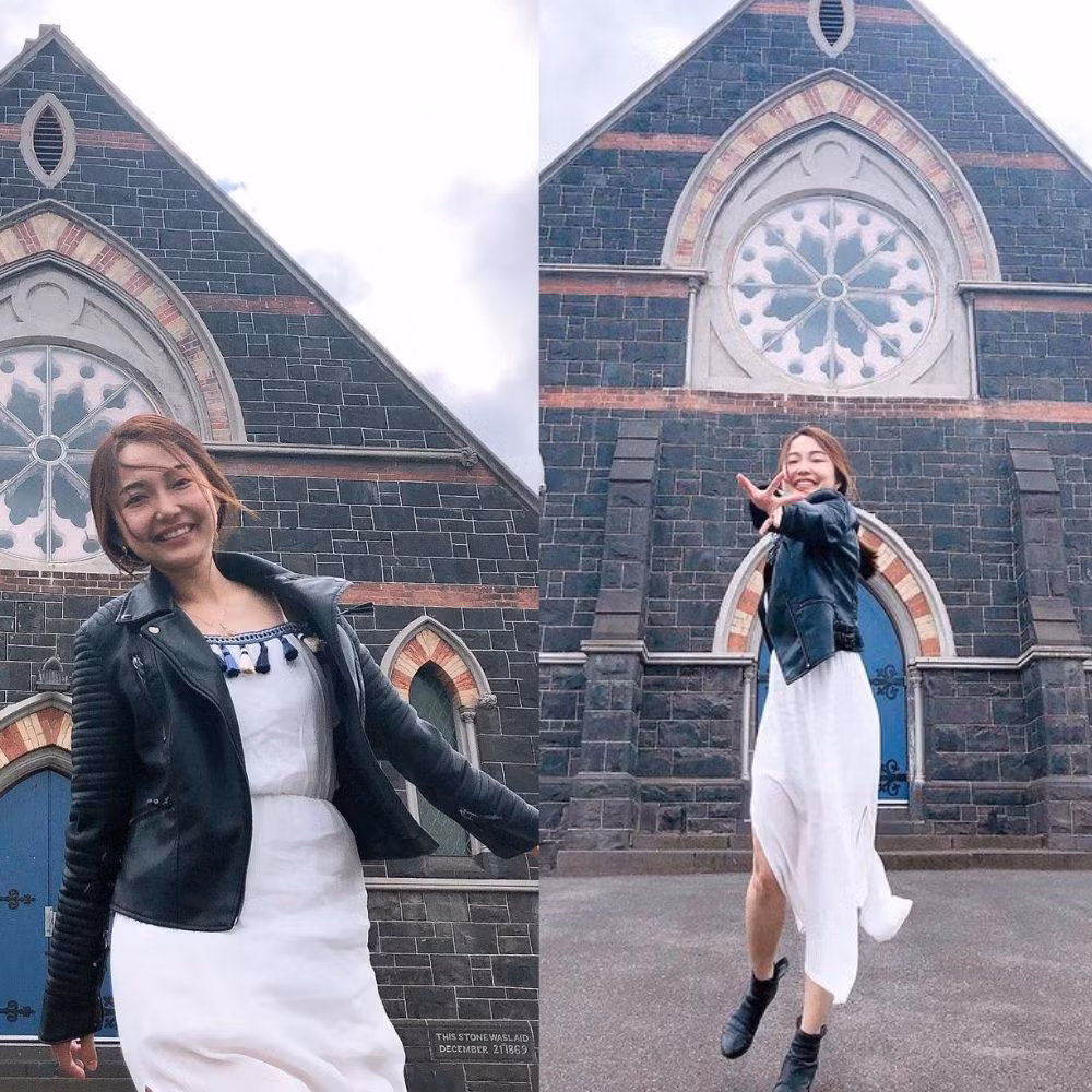 Anh Đào thường chọn lối trang điểm nhẹ nhàng, trong trẻo để tôn lên gương mặt. Bên cạnh đó, cô cũng chuộng phong cách thời trang đơn giản, kín đáo thay vì hở hang, khoe body quá nhiều.