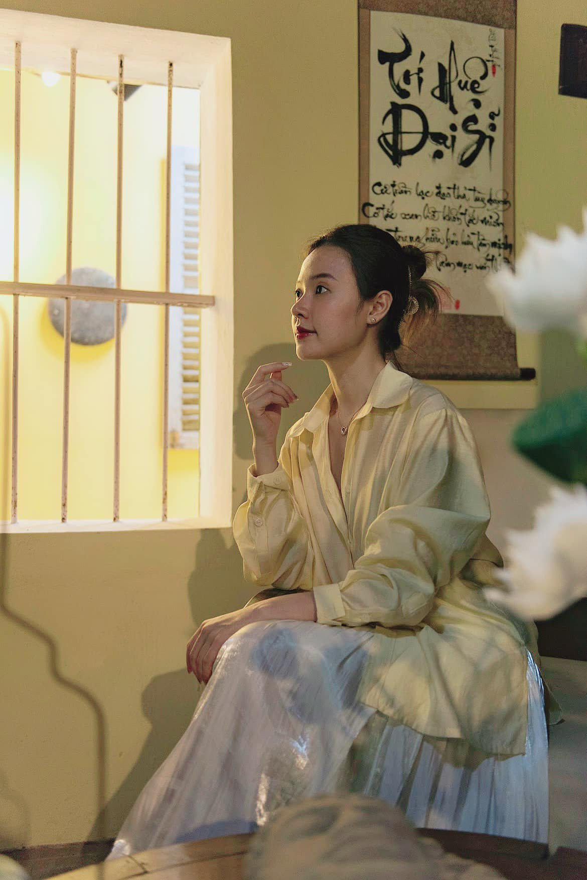 Midu từng tiết lộ việc tích cực siết cân, tập thể dục thể thao khiến số đo vòng 2 giảm đáng kể xuống còn 54cm.