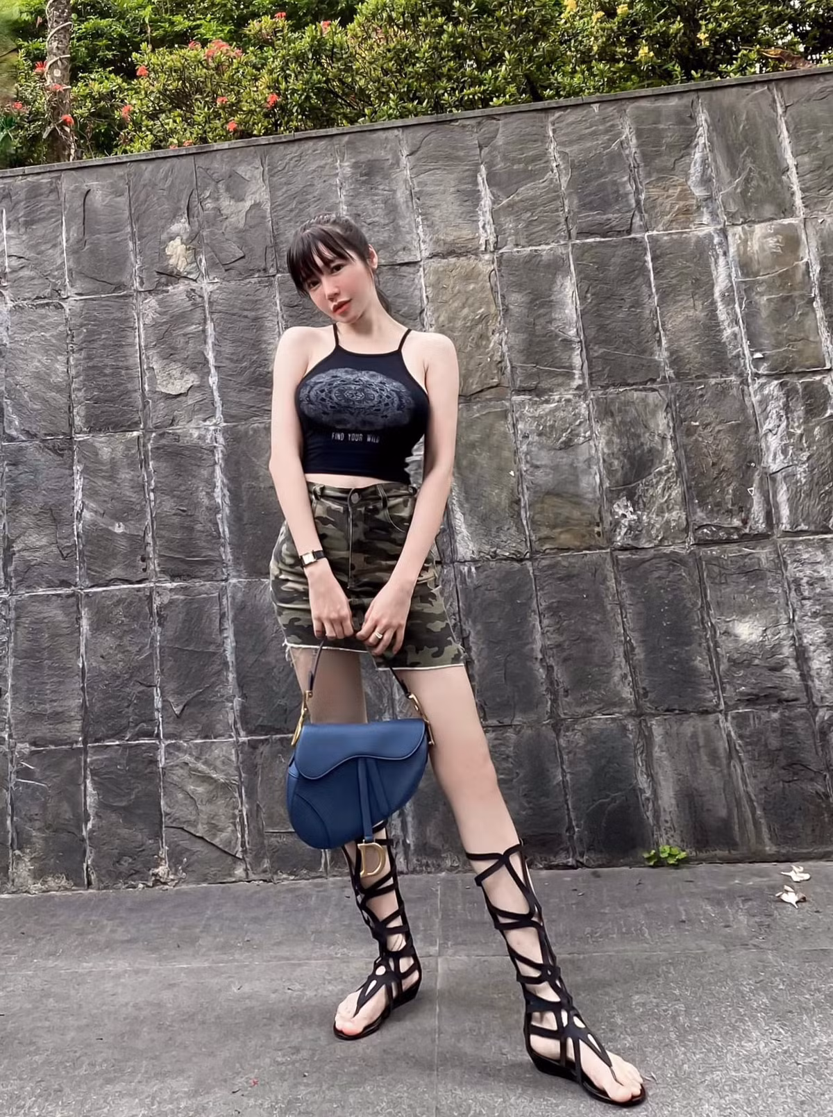 Không chỉ có Elly Trần, vấn đề "trà xanh" những ngày qua được khá nhiều người nổi tiếng trong giới showbiz đưa ra bình luận.