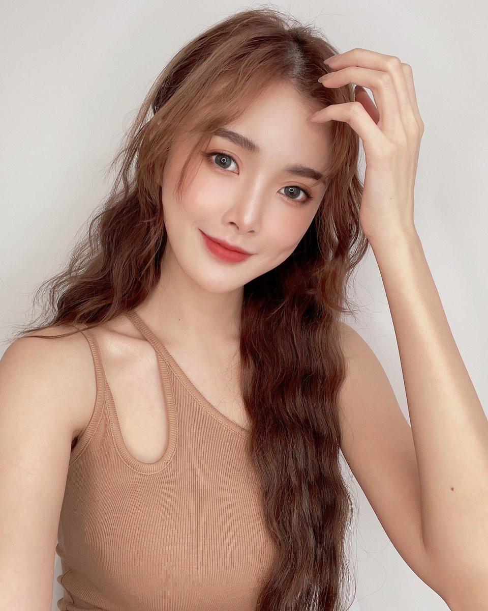 Diệc Phi thường xuyên cập nhật những hình ảnh xinh lung linh và dưới mỗi bài đăng luôn có lượt like, bình luận 'khủng'.