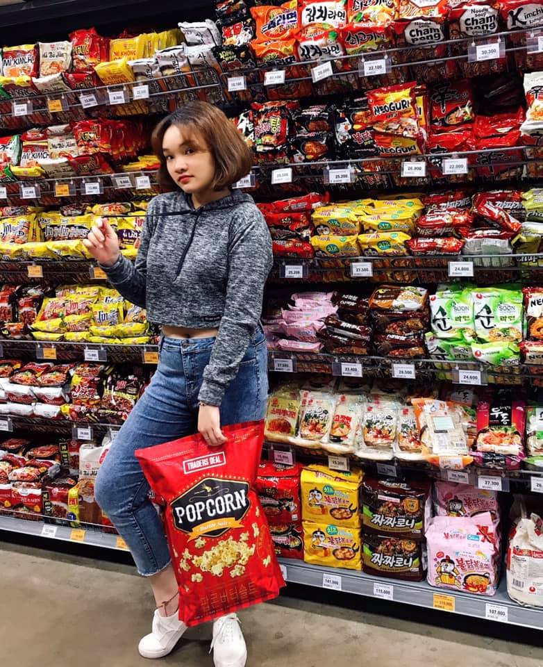 Ngọc Thảo cho biết, không ngờ từ một lần đi xem show truyền hình yêu thích, hình ảnh của cô lại bỗng chốc xuất hiện nhiều trên màn ảnh nhỏ và mạng xã hội.