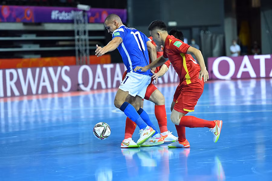 Nói về bàn thắng của Khổng Đình Hùng, HLV Phạm Minh Giang cho rằng pha lập công này giúp toàn đội có thêm nhiều sự tự tin cho những trận đấu sắp tới.